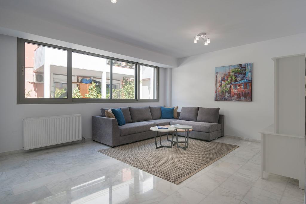 Petal Apartments Атина Екстериор снимка